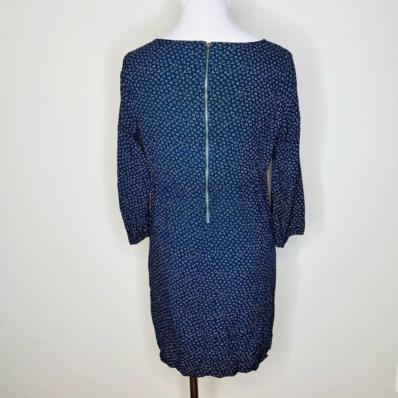 Old Navy Shift Dress MEDIUM Navy Blue Woven Floral Printed 3/4 Sleeve Sheath - Picture 2 of 6
